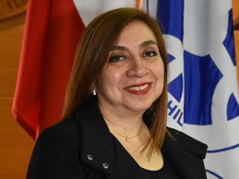 Dra. Margot Acuña